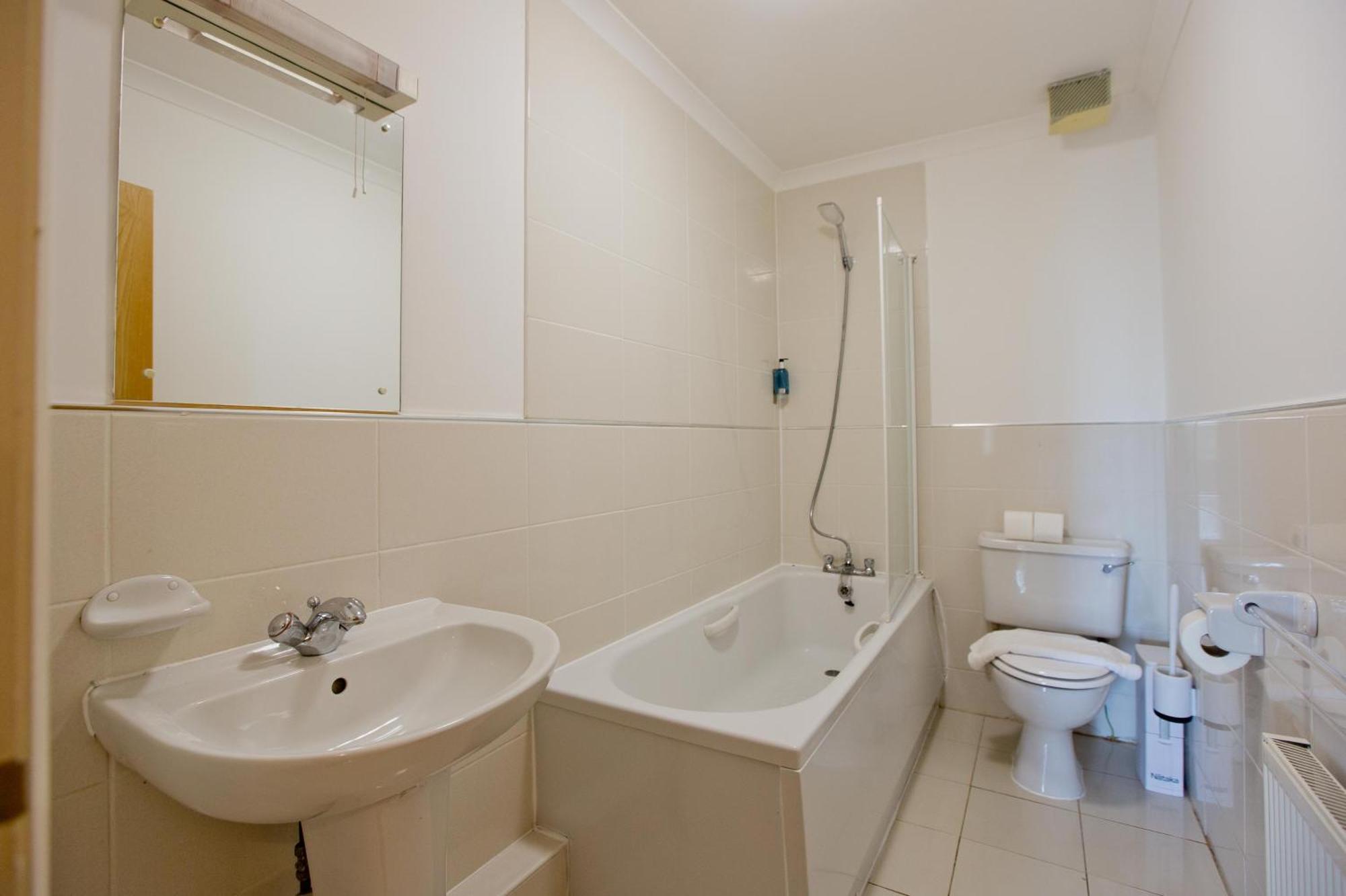 Imperial Onedin Point-Tower Hill Apartment Лондон Экстерьер фото